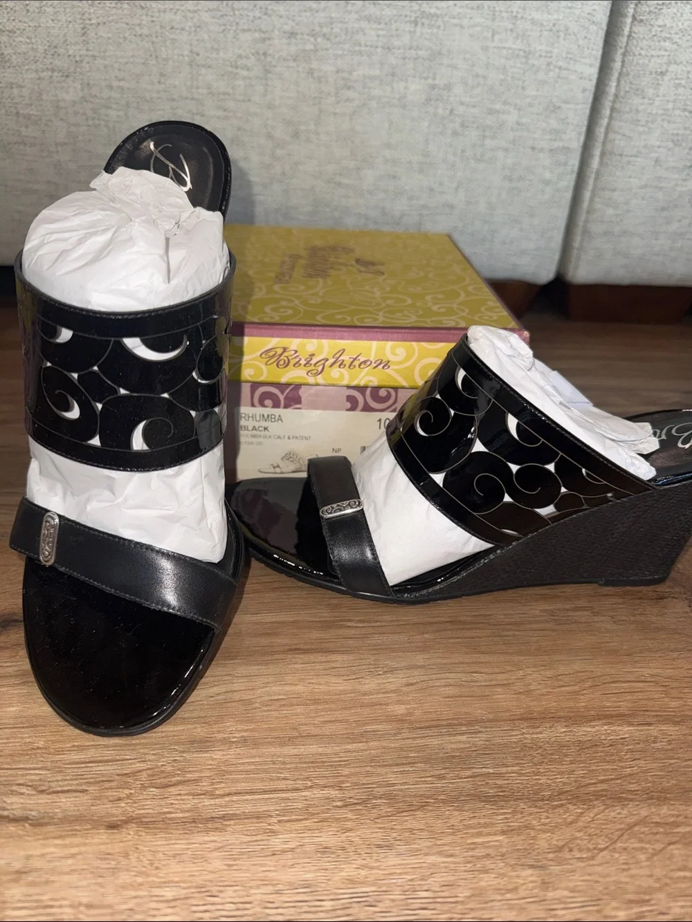 Brighton Black Rhumba Patent Swirl Wedge Sandals